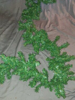 Green Pine Artificial Garland